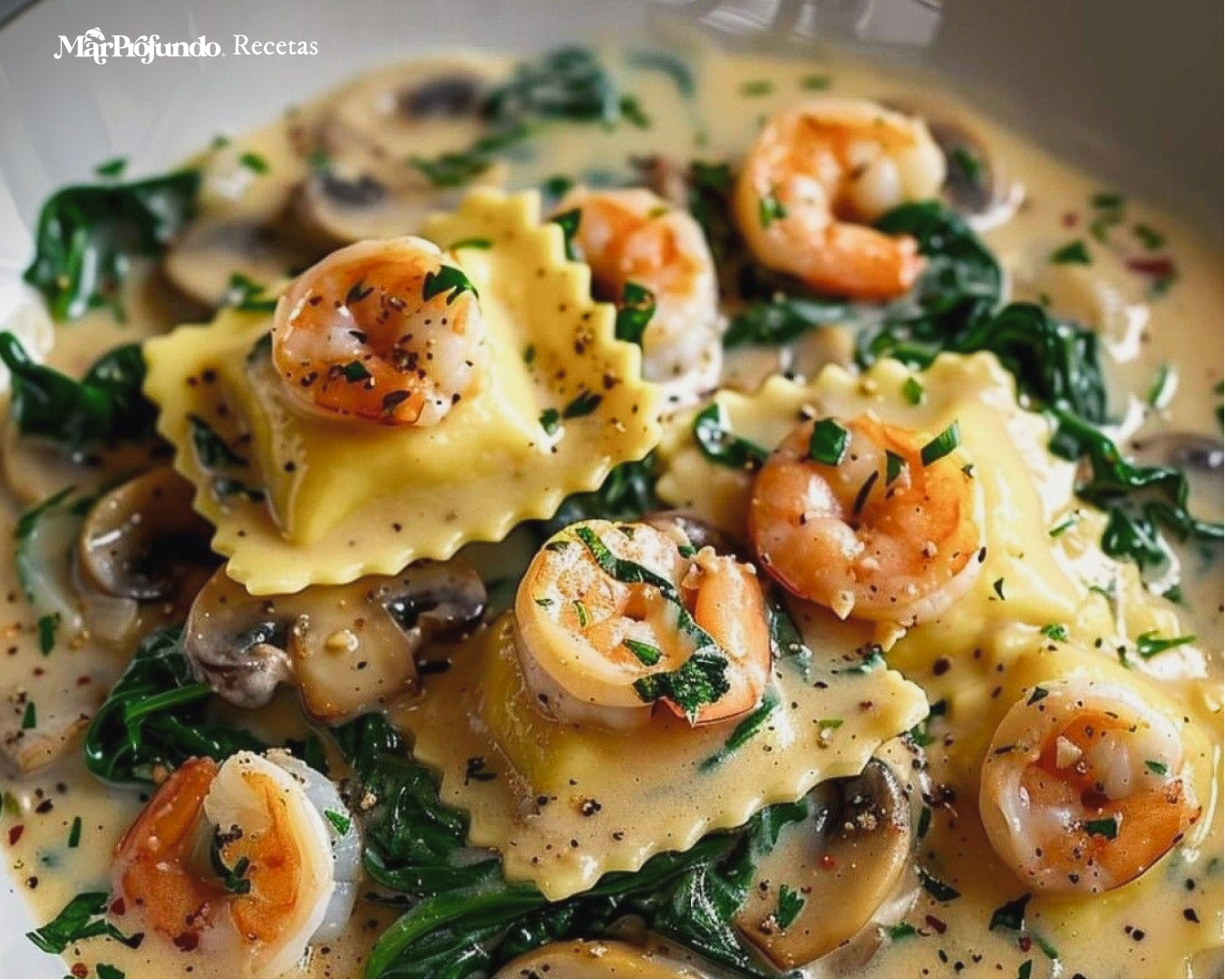 Ravioli con Camarones en Salsa Cremosa